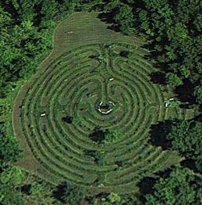 Labyrinth (c) Google Earth